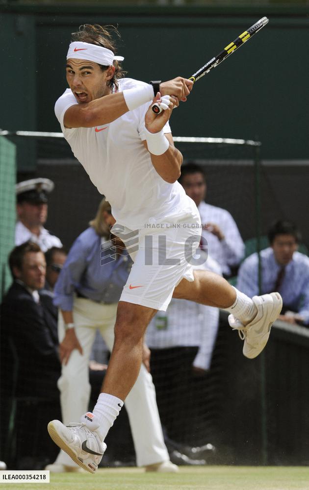 Nadal wins Wimbledon final