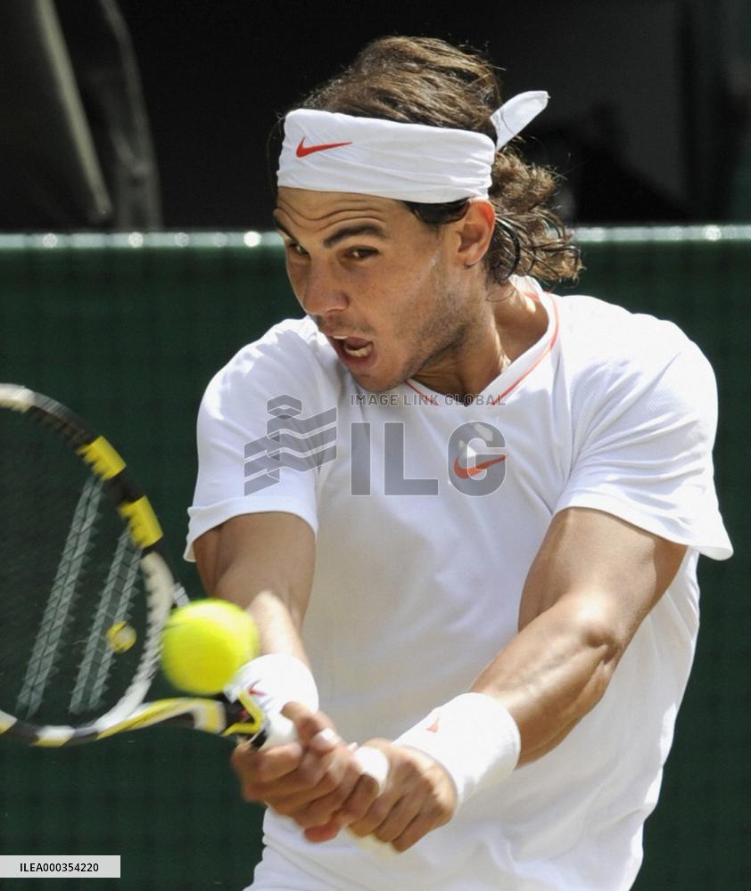 Nadal wins Wimbledon final
