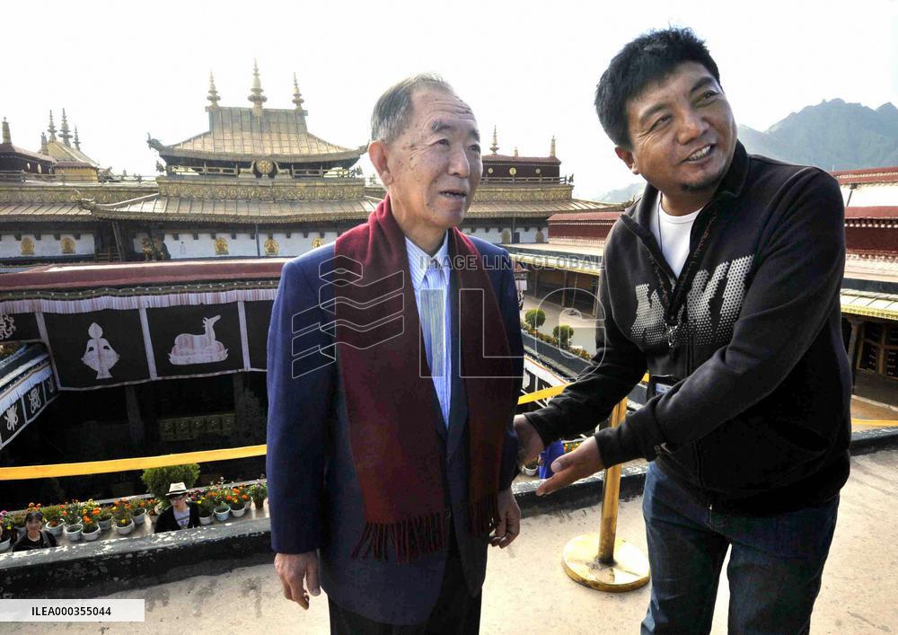 Japan envoy in Tibet