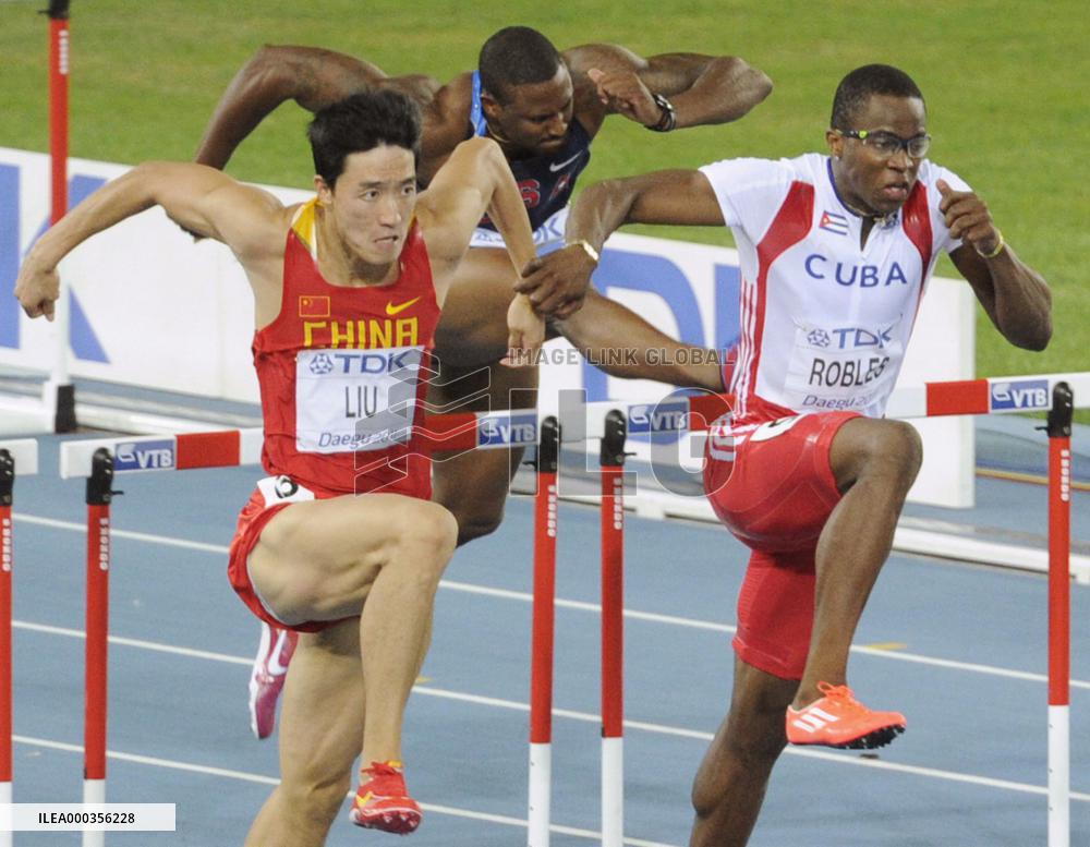 Men's 110m hurdles final at worlds