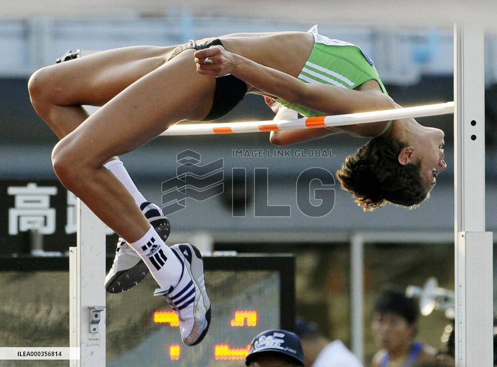 Vlasic of Croatia wins Super Meet