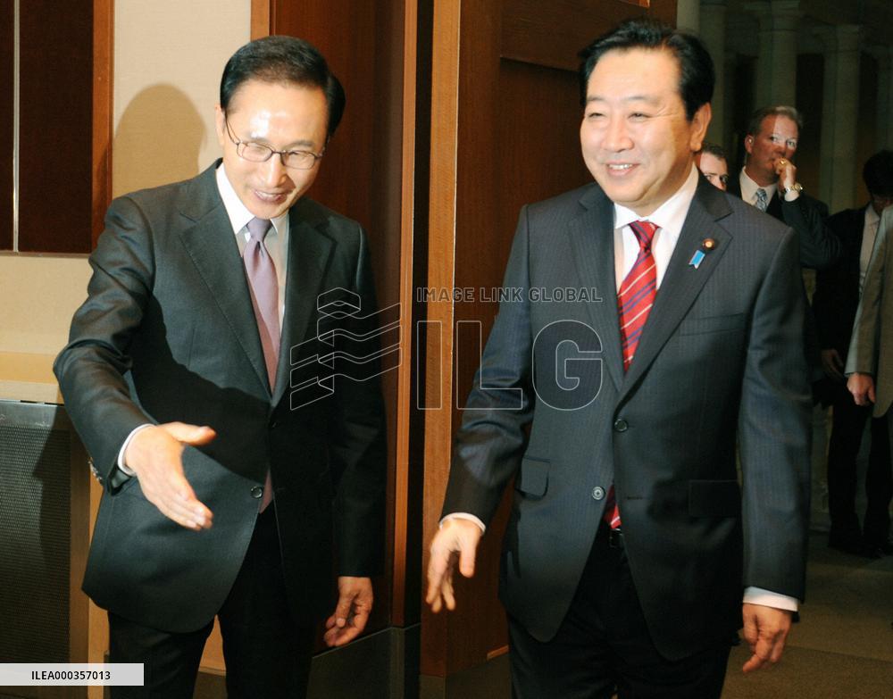 Japan, S. Korea leaders meet in N.Y.