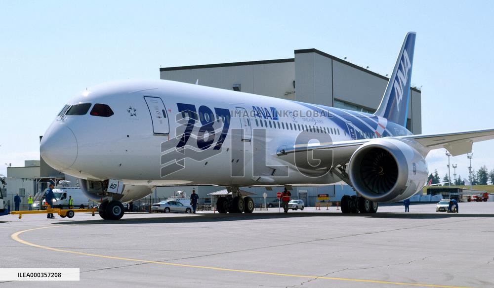 Boeing 787 'Dreamliner'