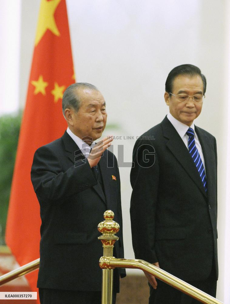 N. Korean premier in China