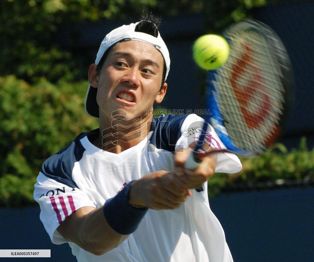 Japan's Nishikori advances to 3rd round in U.S. Open tennis