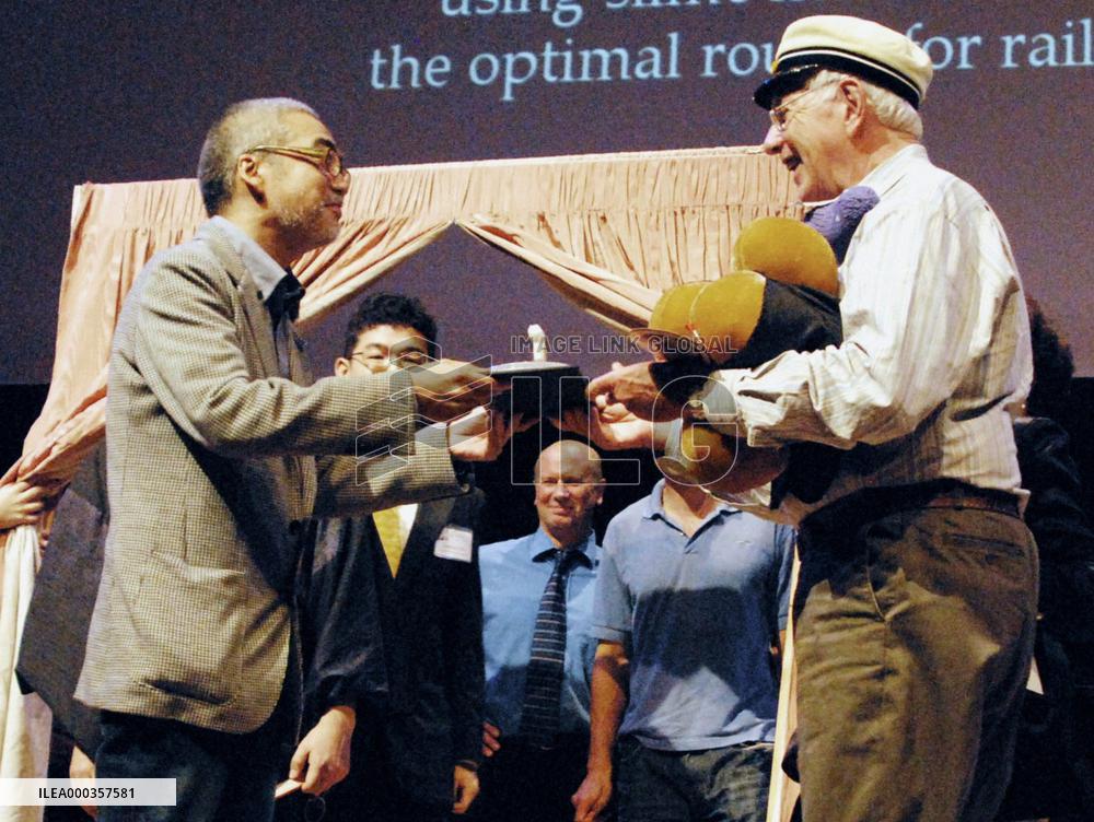 Japanese among Ig Nobel winners