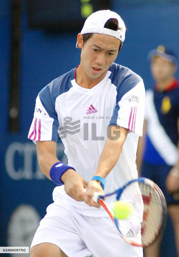 Kan, Ozawa give stump speeches in Osaka