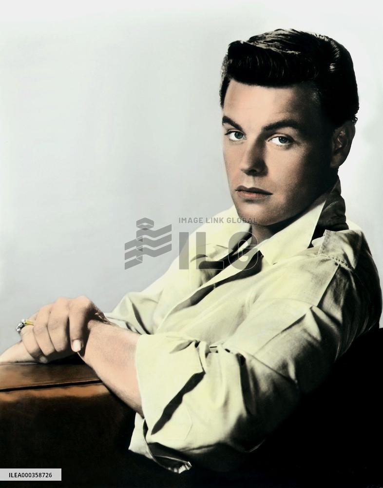 Stopover Tokyo film (1957)