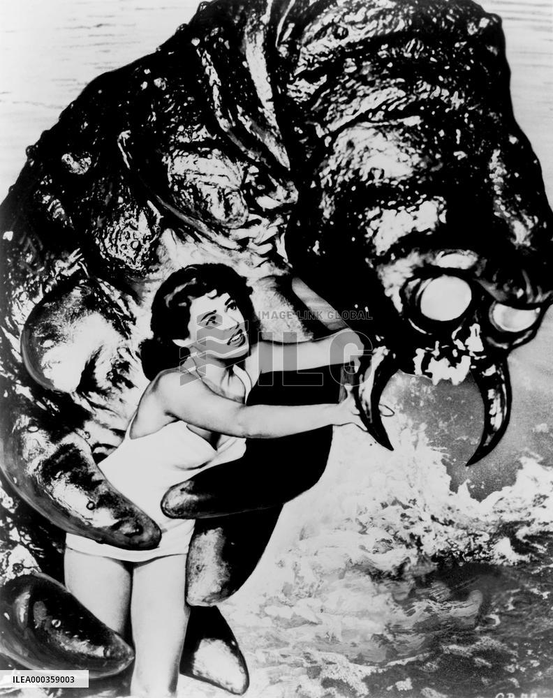 Monster ' Challenged The World film (1957)