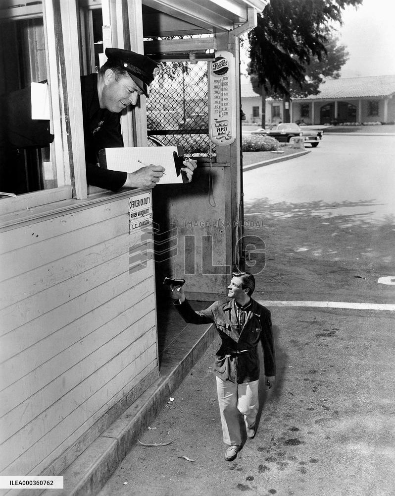 The Incredible Shrinking Man film (1957)