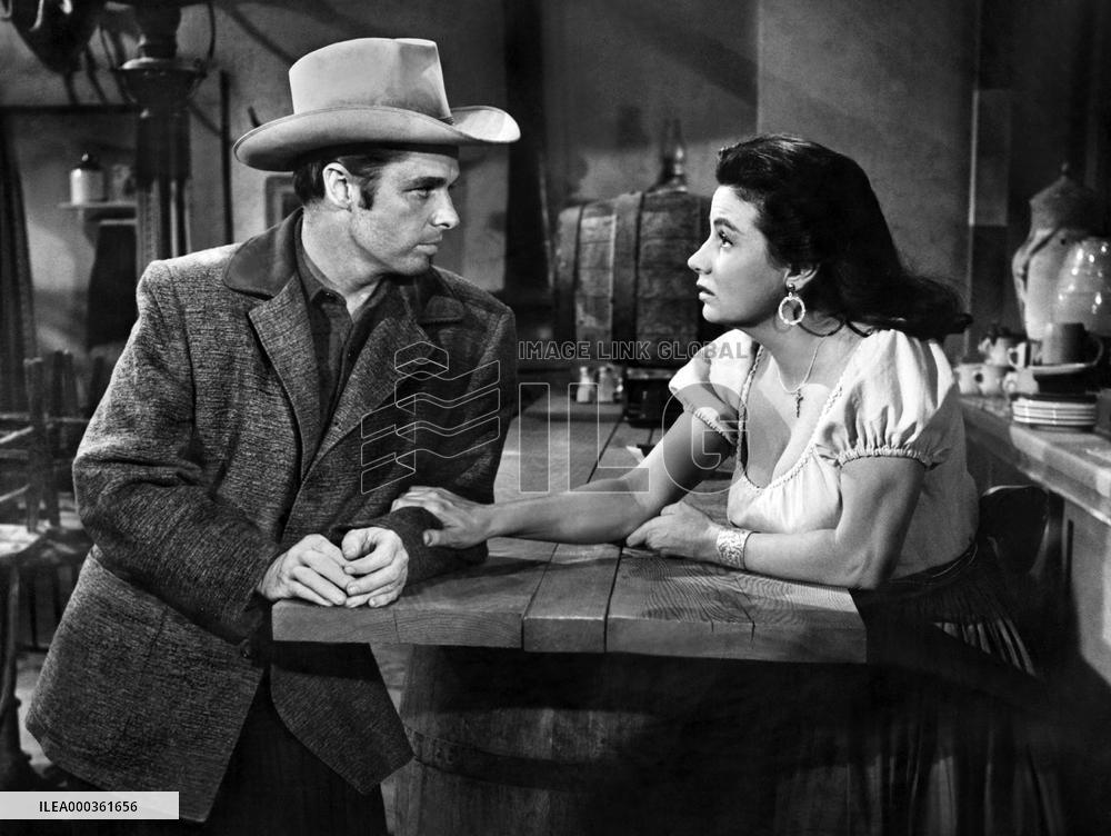 Cast A Long Shadow film (1959)