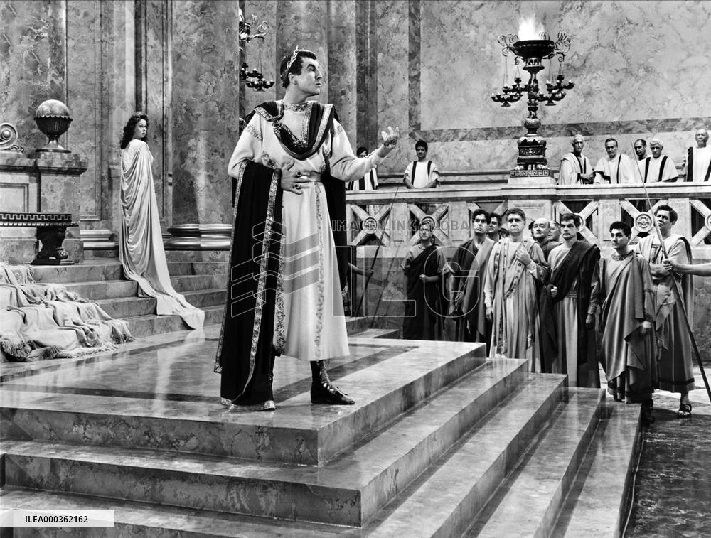 Demetrius And The Gladiators film (1954)