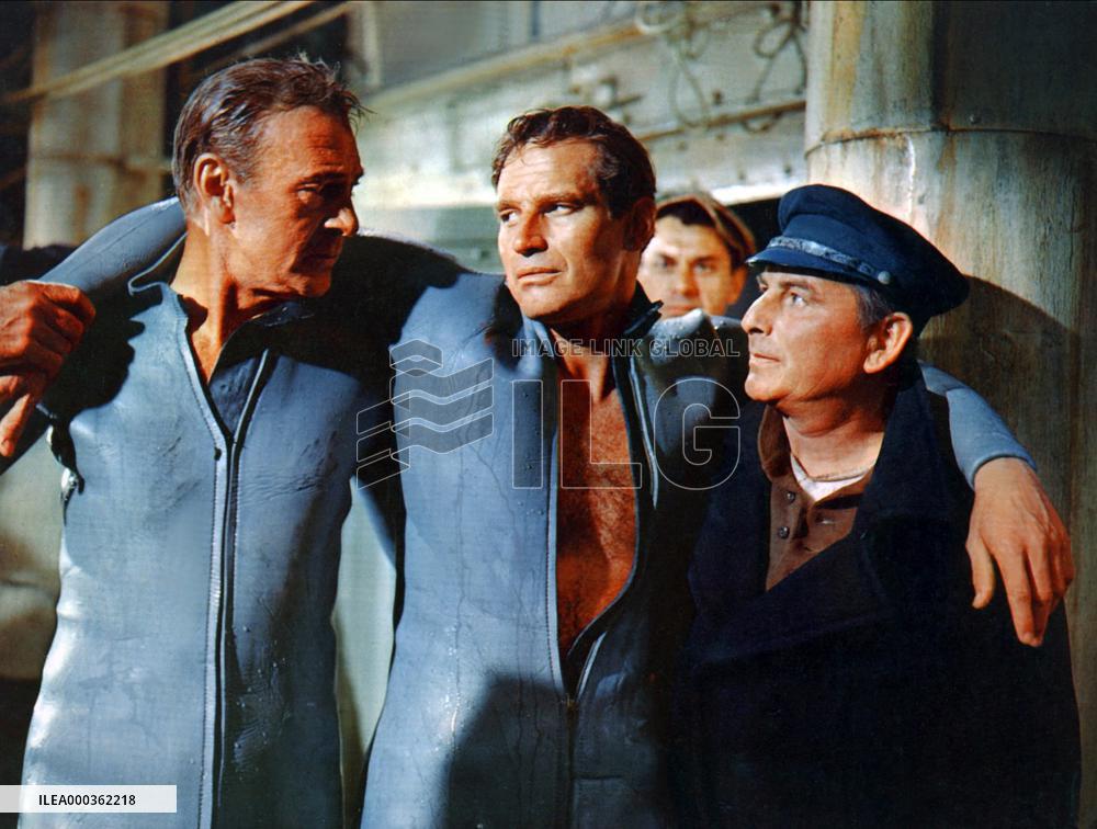 The Wreck Of The Mary Deare film (1959)