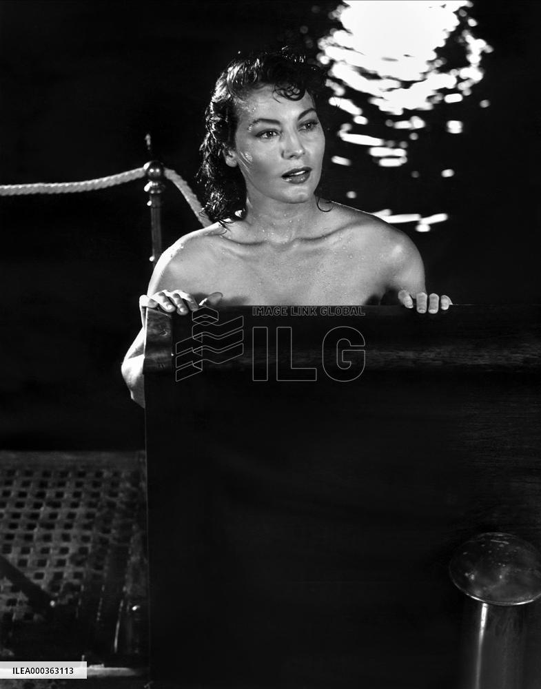 Pandora & The Flying Dutchman film (1951)