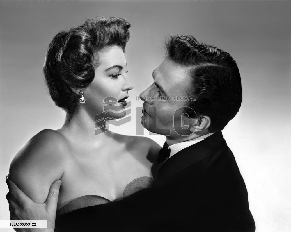 Pandora & The Flying Dutchman film (1951)