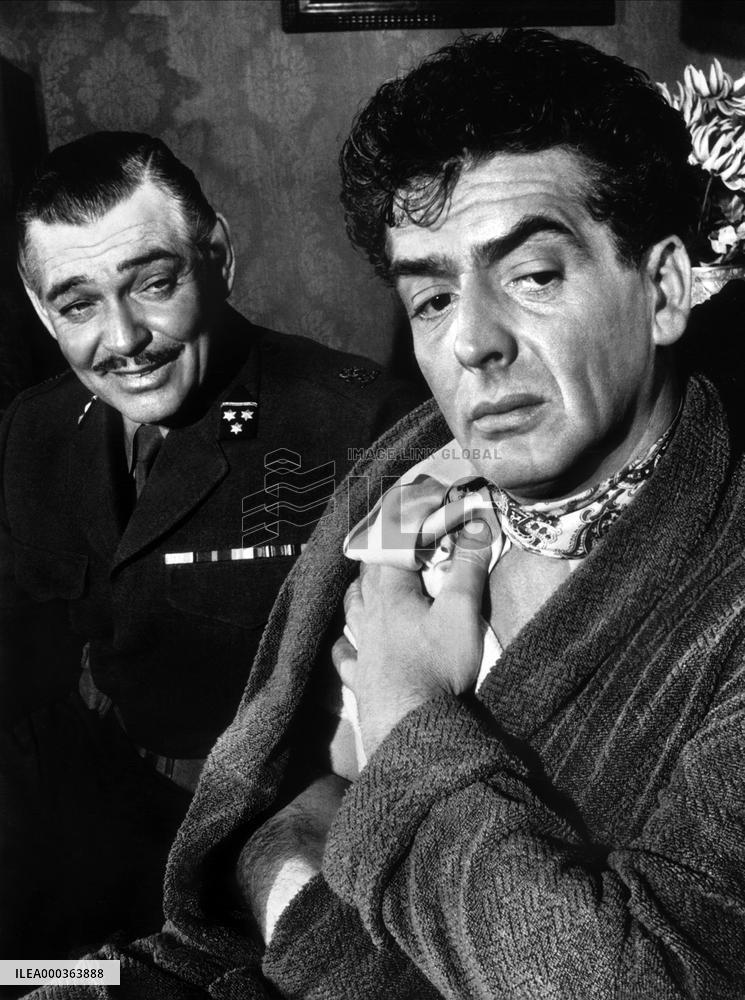 Betrayed film (1954)
