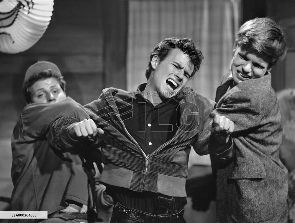 Teenage Wolfpack; Die Halbstar film (1956)