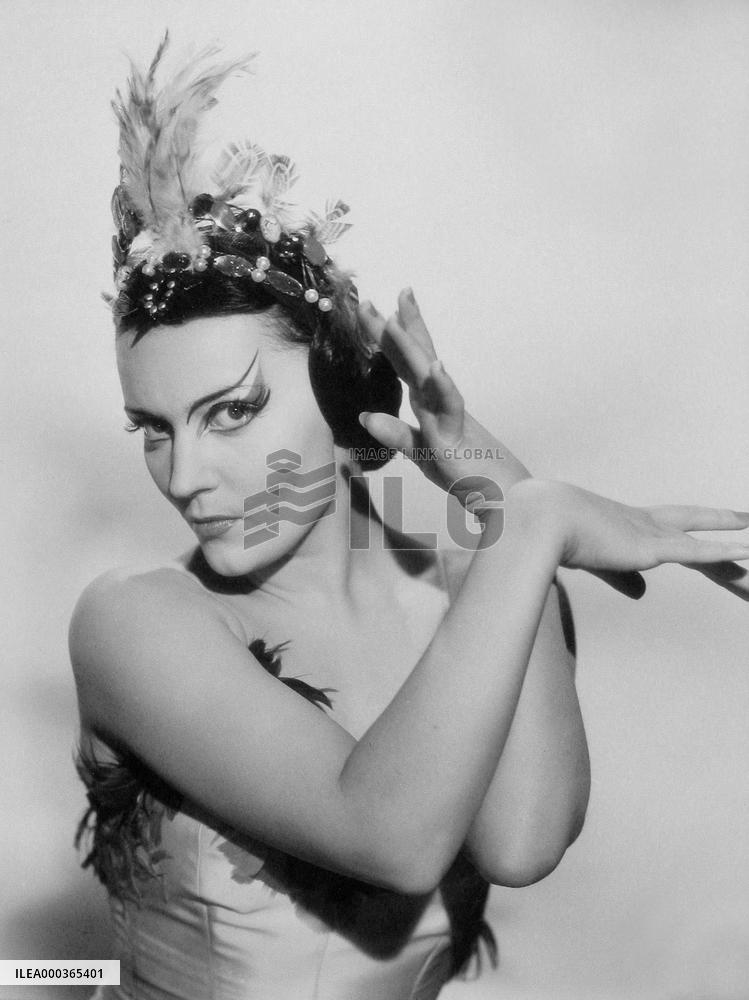 The One Piece Bathing Suit film (1952)