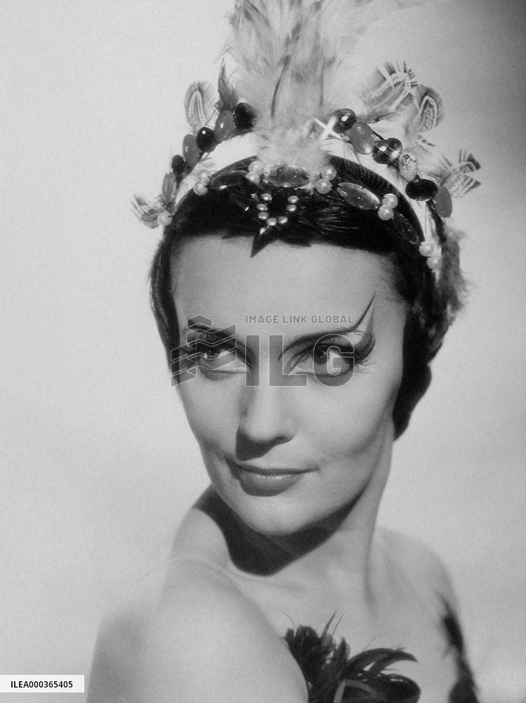 The One Piece Bathing Suit film (1952)