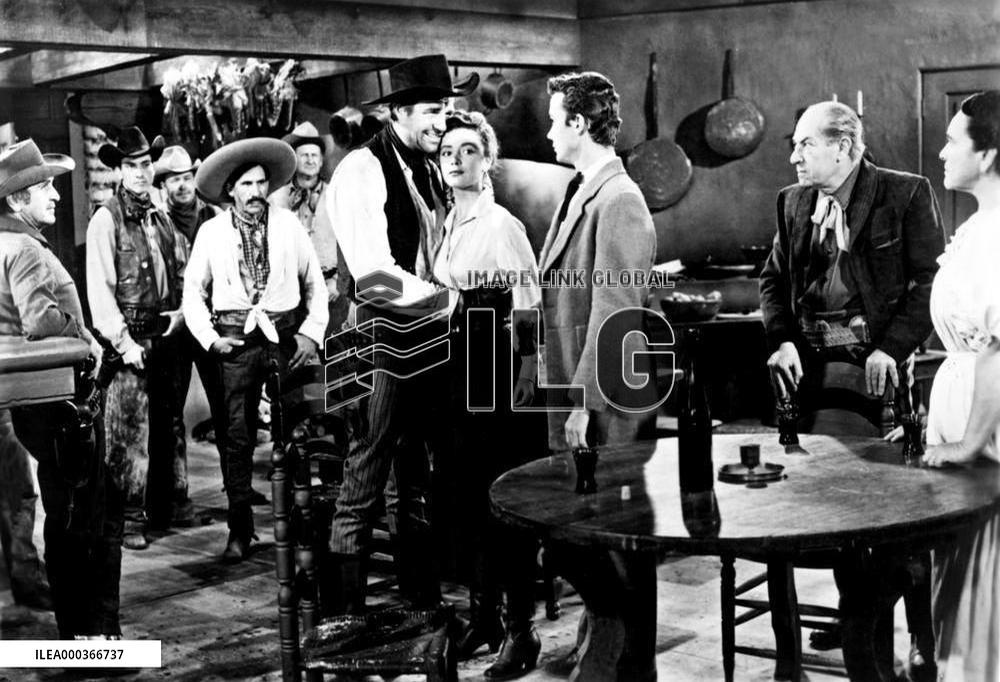 Duel At Apache Wells film (1957)