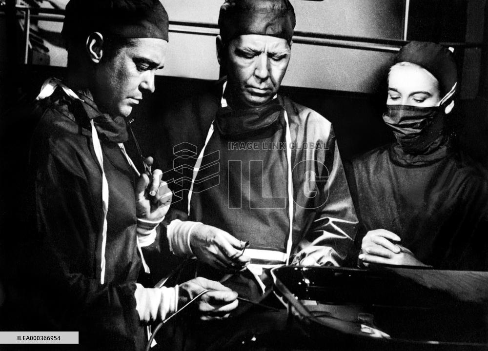 Intent To Kill film (1958)