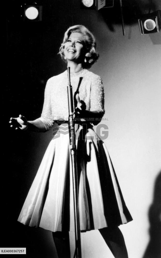 The Dinah Shore Chevy Show film (1956)