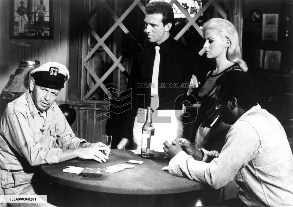 Assault On A Queen - film (1966)