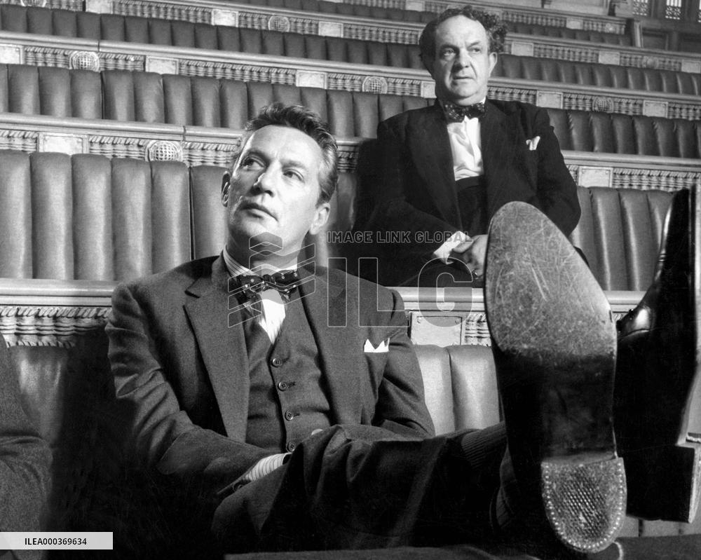 No Love For Johnnie - film (1961)