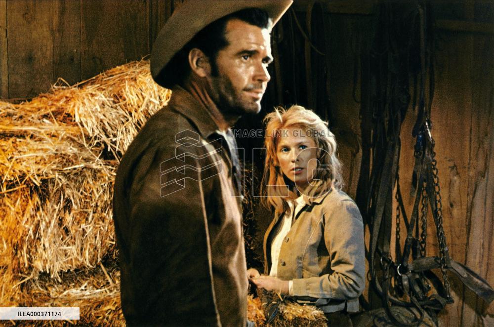 Duel At Diablo - film (1966)