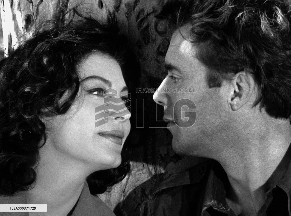 The Angel Wore Red - film (1960)