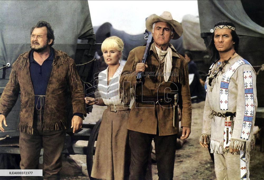 Amongst Vultures; Unter Geiern - film (1964)