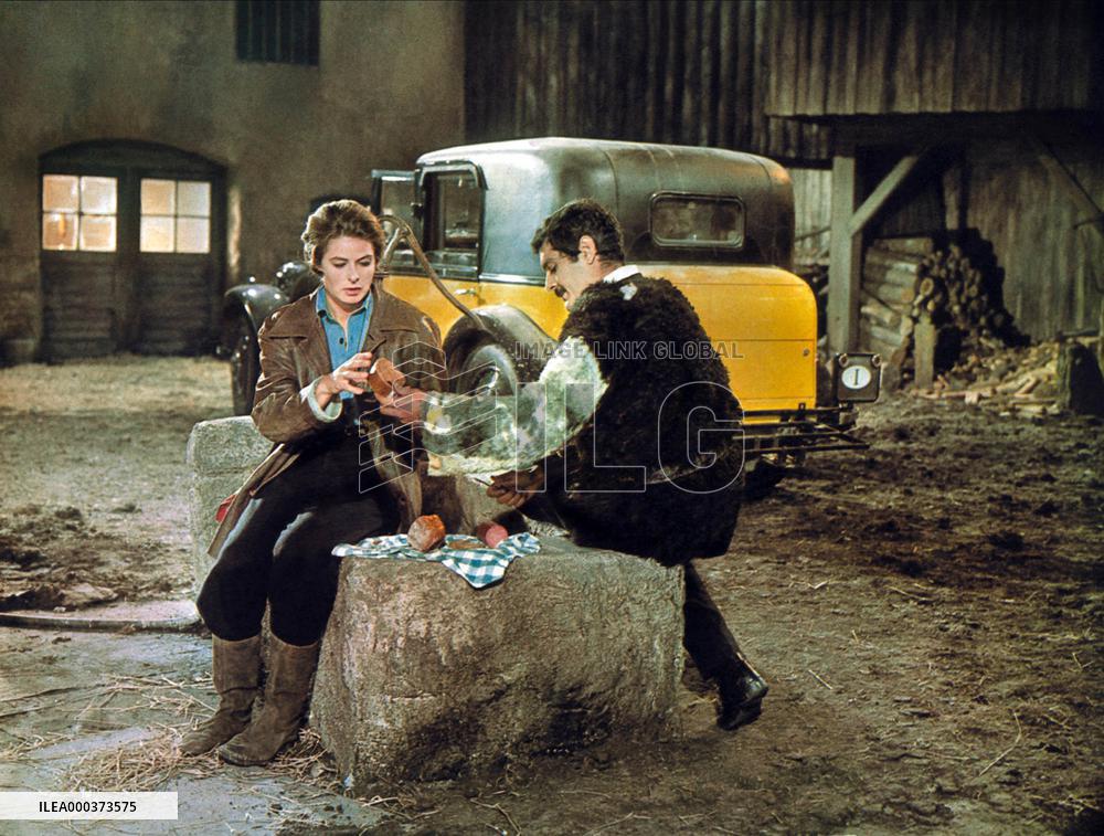 The Yellow Rolls-Royce - film (1964)