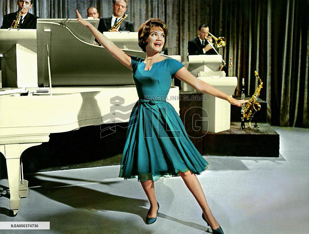 Looking For Love - film (1964)