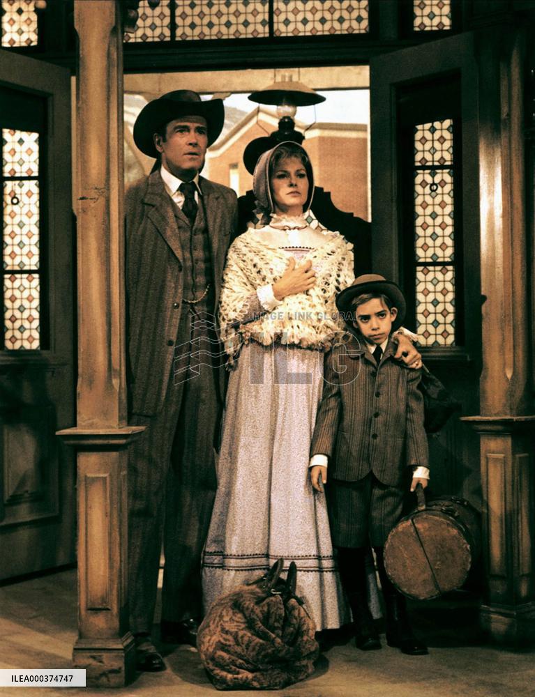 A Big Hand For The Little Lady - film (1966)