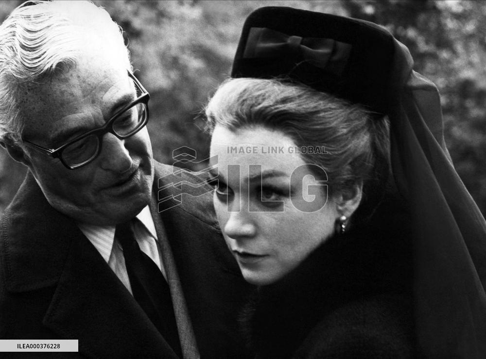 Woman Times Seven - film (1967)