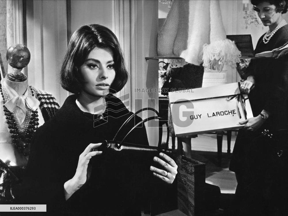 Five Miles To Midnight - film (1962)