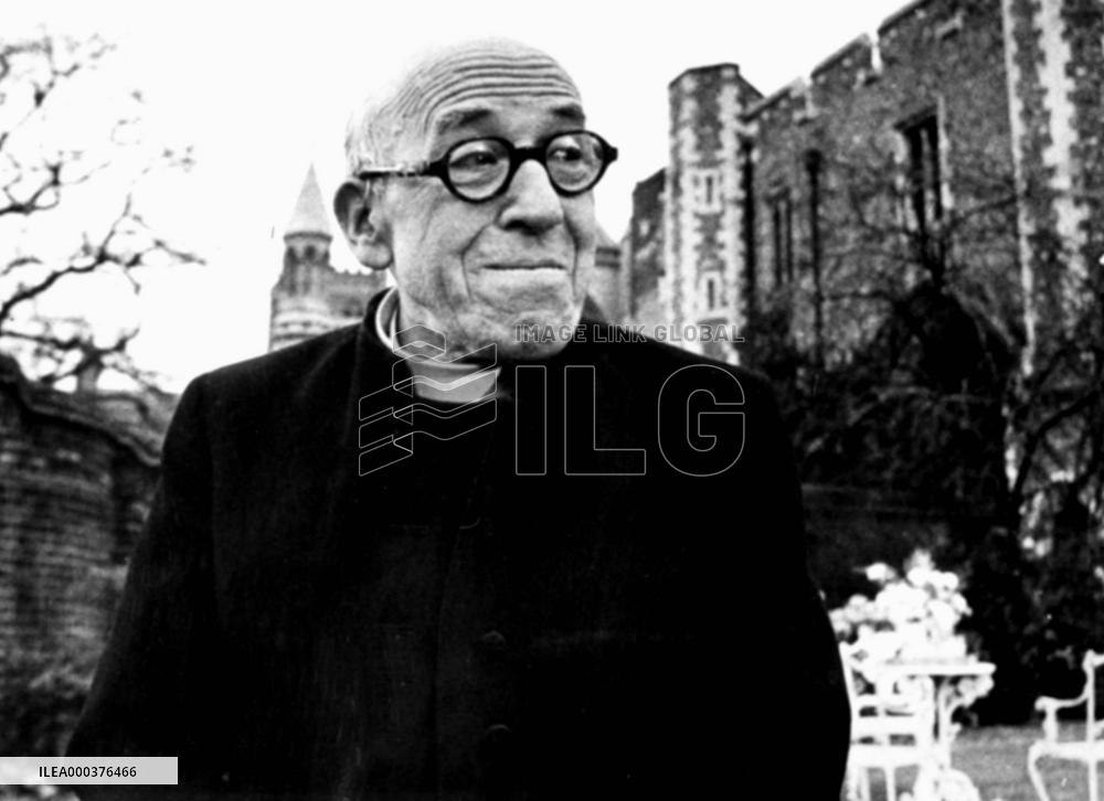 All Gas And Gaiters - film (1966)