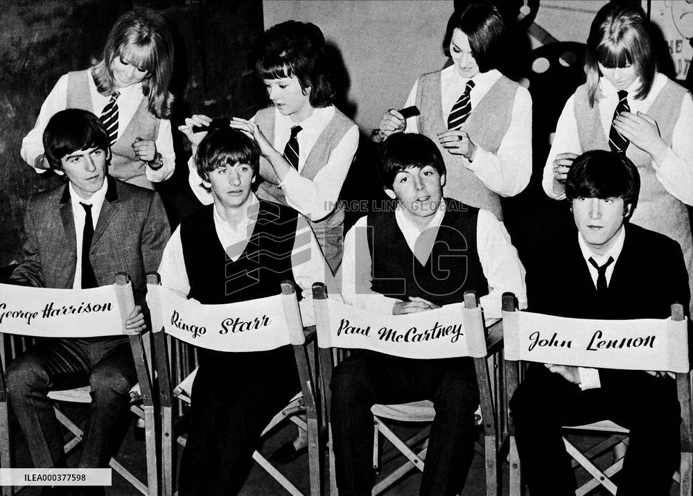 A Hard Day's Night; Beatles - film (1964)