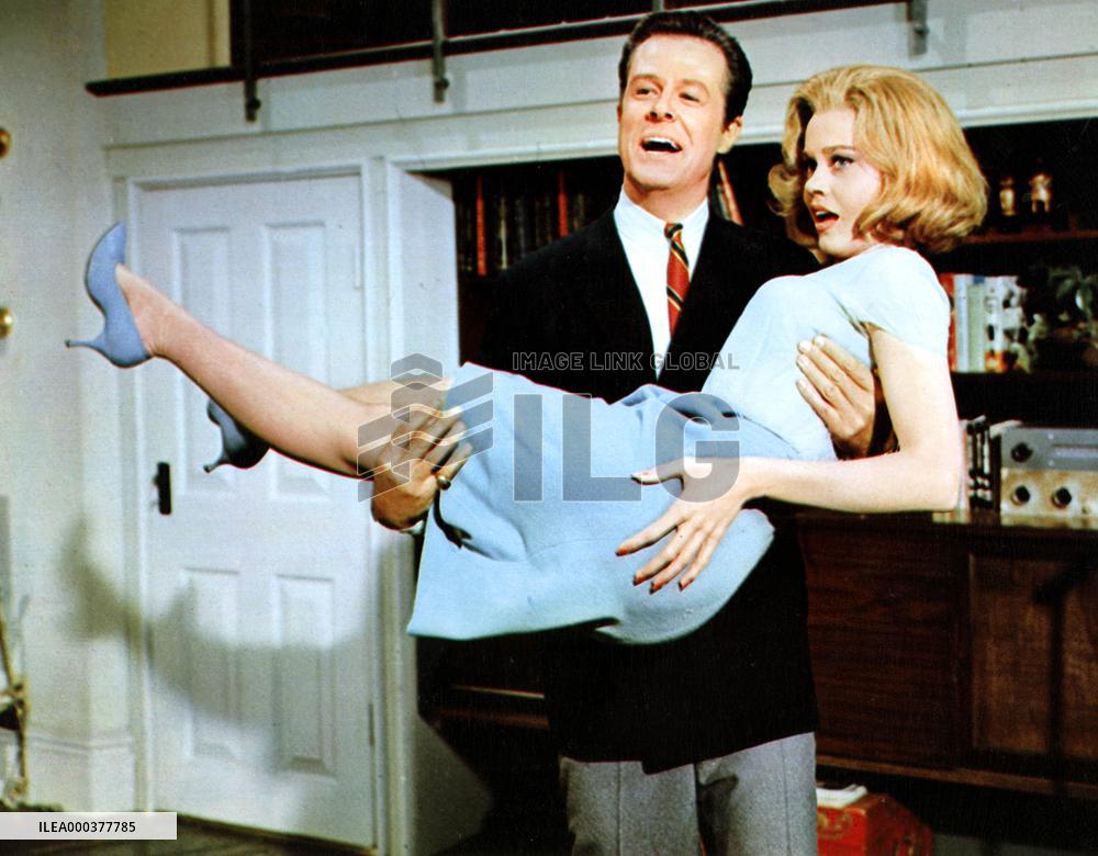 Sunday In New York - film (1963)