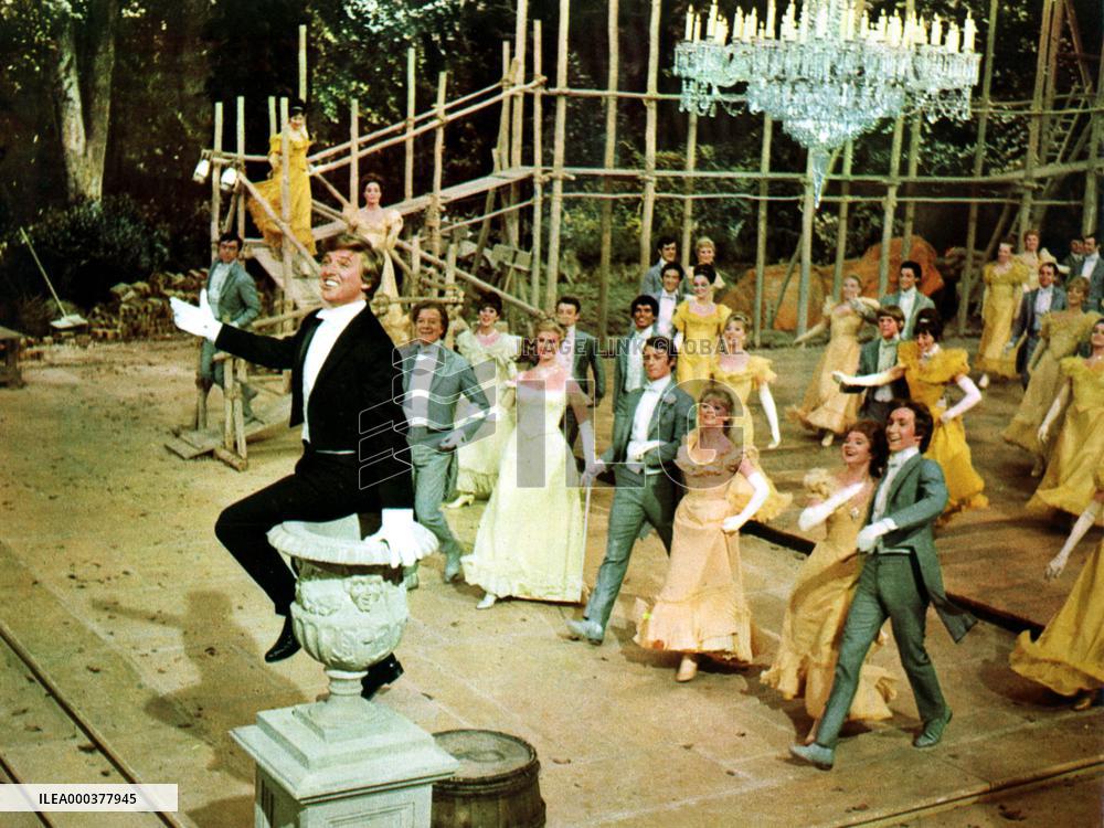Half A Sixpence - film (1967)