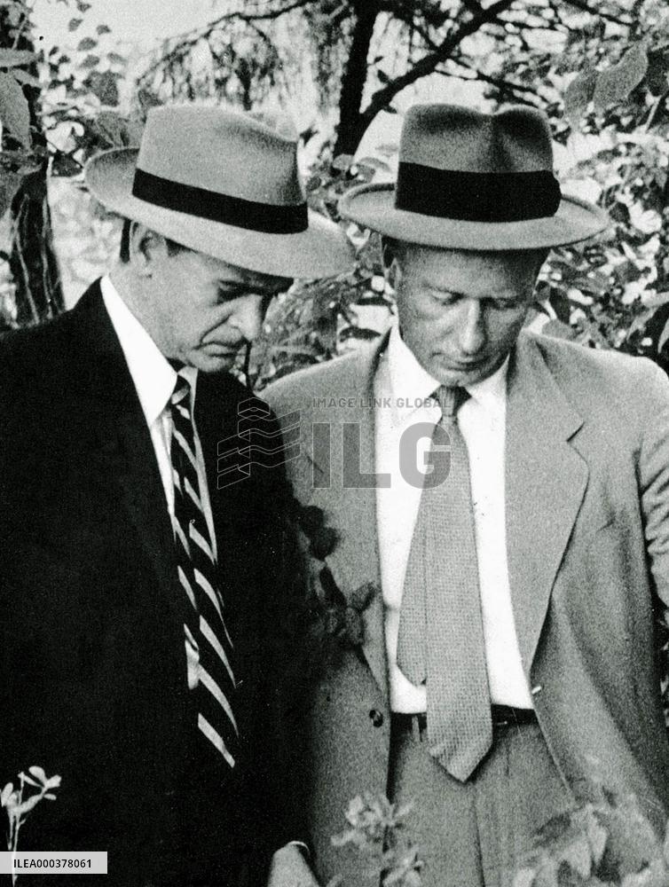 Four For The Morgue - film (1963)