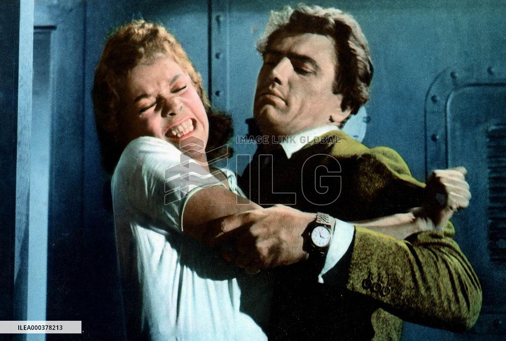 Moment Of Danger - film (1960)