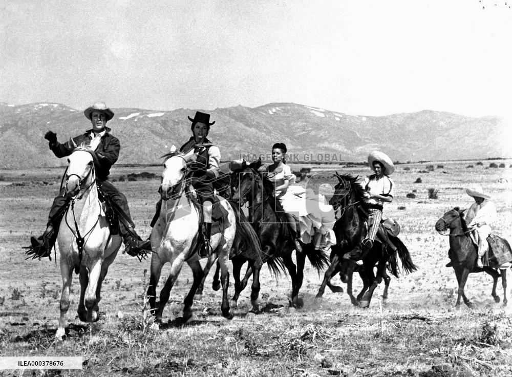 Gunfighters Of Casa Grande - film (1964)