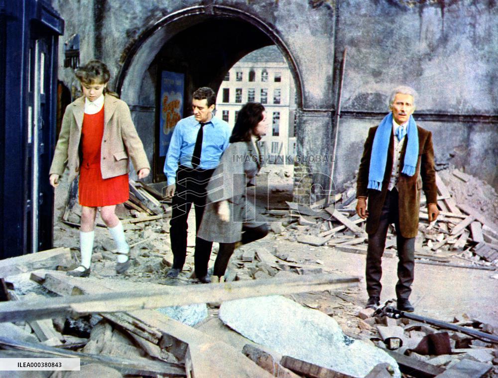 Dr Who, Daleks Invasion Earth - film (1966)