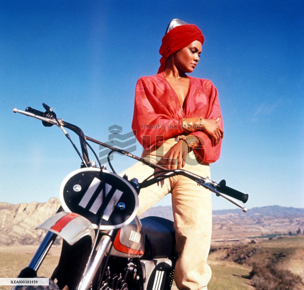 Cleopatra Jones And The Casino (1975)