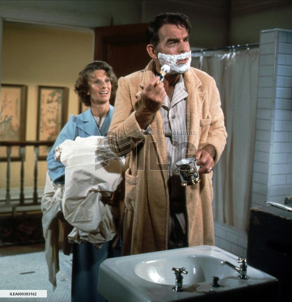 Charley And The Angel (1973)