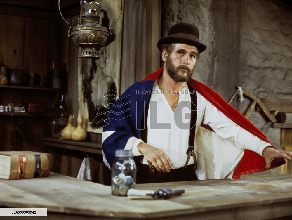 Life And Times Of Judge Roy (1972)