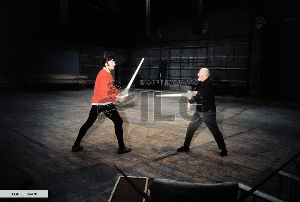 Star Wars: Episode Iv - A New (1977)