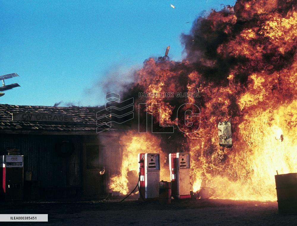 Kingdom Of The Spiders (1977)