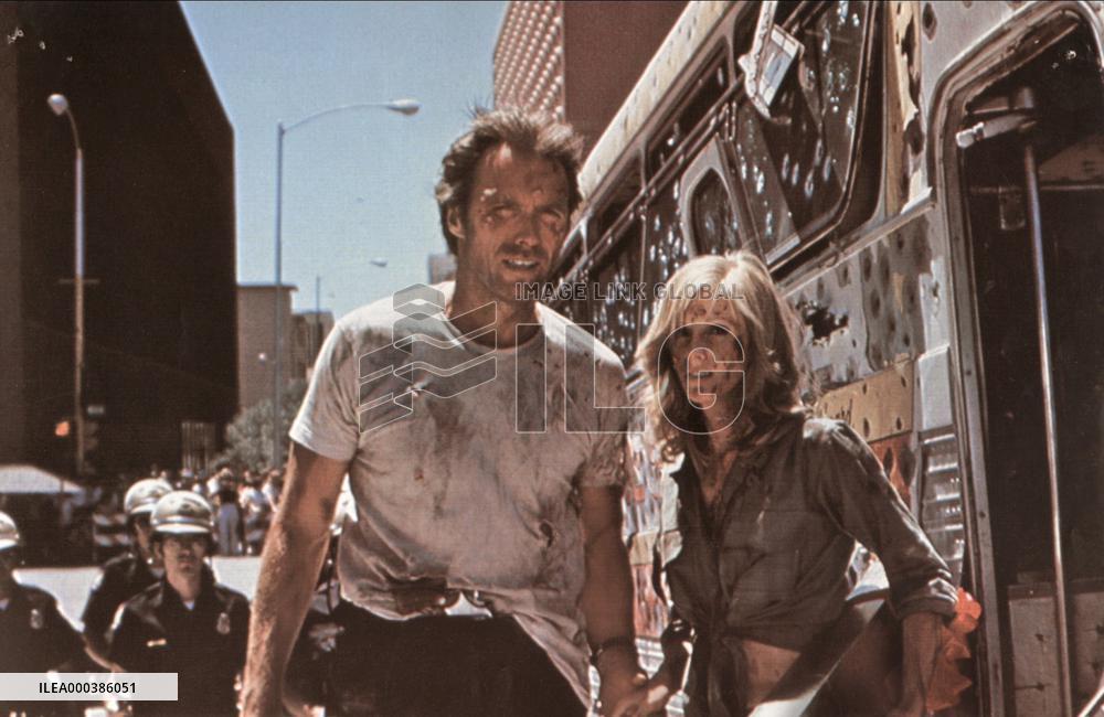Two Mules For Sister Sara (1970)